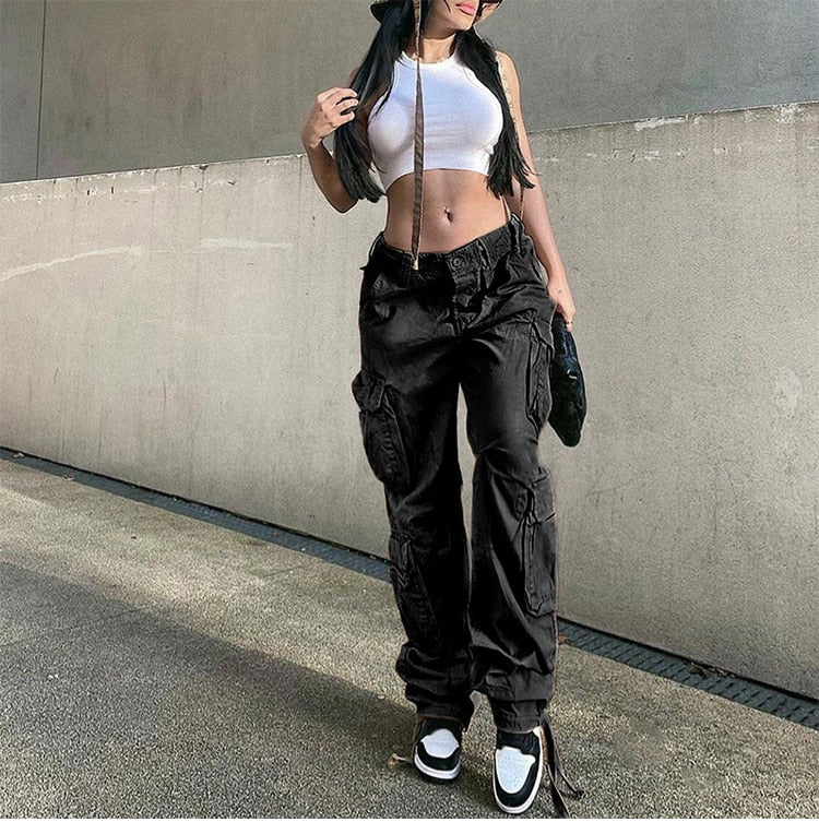Black Cargo Pants | Cargo pants women, Cargo pants outfit, Black pants  outfit